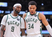 开云体育中国-湖人爆冷雄鹿B队，加里纳利统治全场的简单介绍