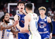 开云官网-热门篮球比赛成为关注焦点，引发球迷狂欢的简单介绍