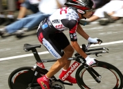 开云体育官网-萨拉赫一剑封喉定乾坤，勒沃库森铁血防守冰封冰岛