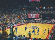 开云体育登录-黄鸭组合闪耀全场，中国队完胜印尼队展羽球强国风范