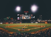 开云体育直播-拉沃尔杯鏖战联合杯，德约科维奇点燃赛场的传奇之夜