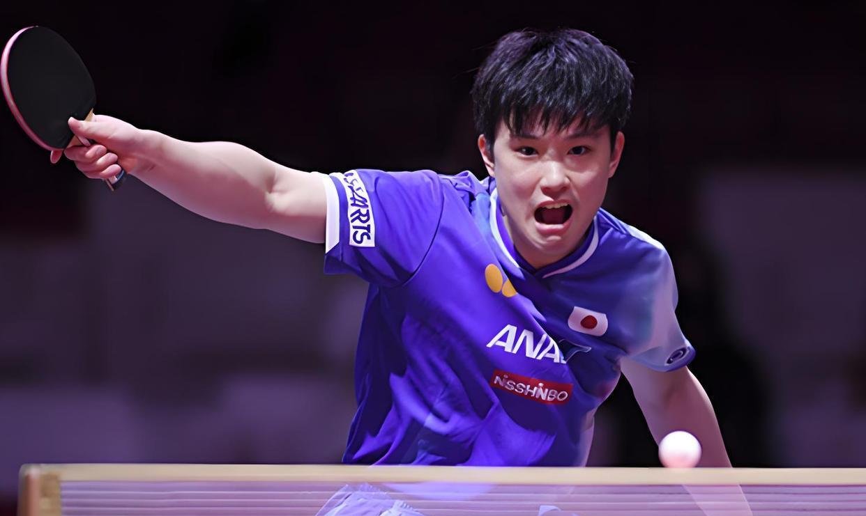 日本乒乓球队绝地反击瑞典乒乓球队，张本智和惊艳世界