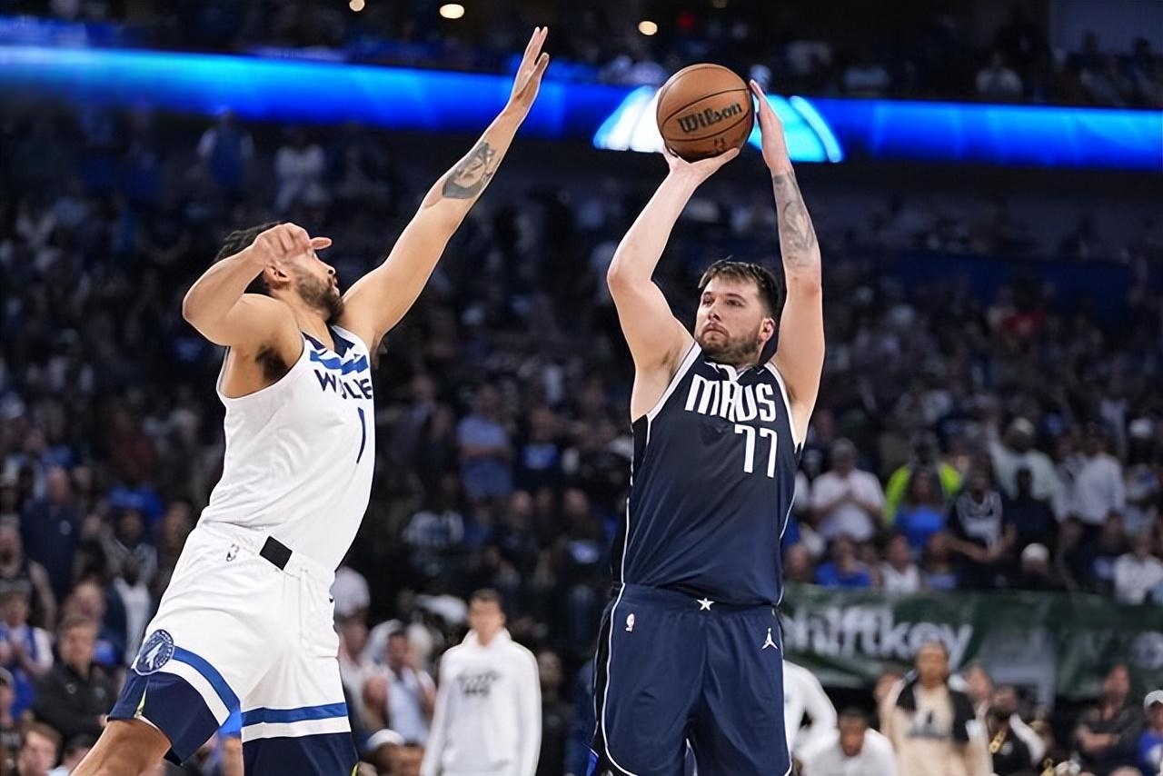 独行侠险胜热火，东契奇高光表现的简单介绍