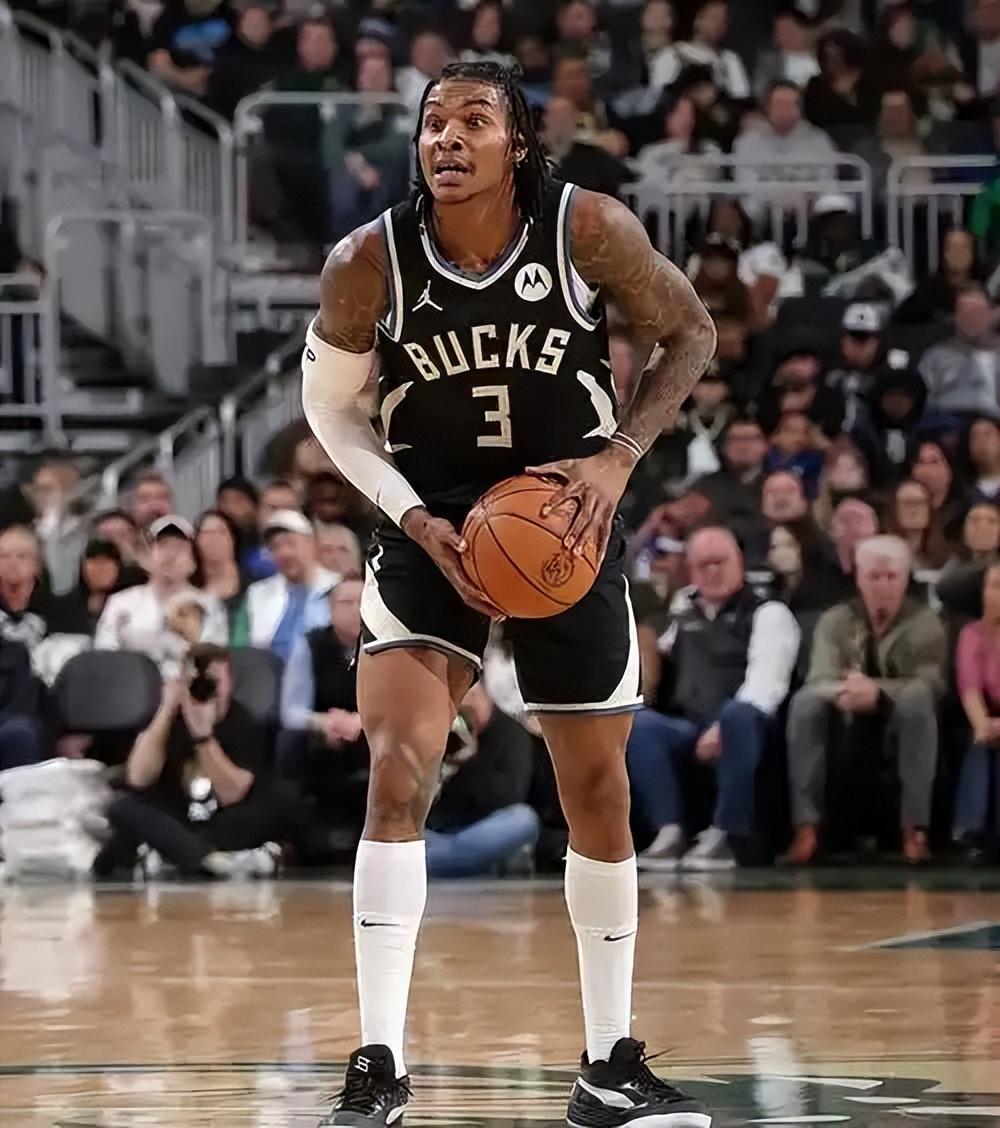 雄鹿B队爆冷西班牙男篮,乔治·希尔打破历史纪录的简单介绍 雄鹿B队爆冷西班牙男篮,乔治·希尔打破历史纪录的简单介绍