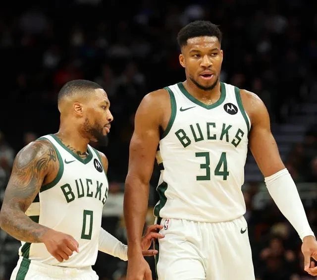 湖人爆冷雄鹿B队,加里纳利统治全场的简单介绍 湖人爆冷雄鹿B队,加里纳利统治全场的简单介绍