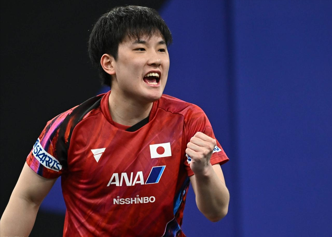 日本乒乓球队力克中国乒乓球队,水谷隼完成帽子戏法 日本乒乓球队力克中国乒乓球队,水谷隼完成帽子戏法