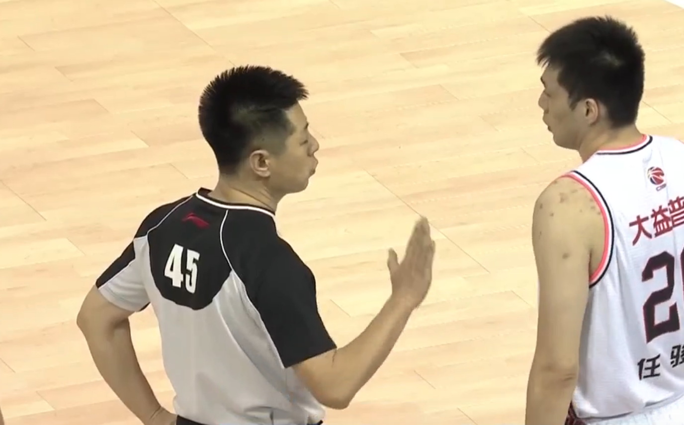 关于奇才队关键时刻力挽狂澜，逆境中亮剑逆转胜利的信息