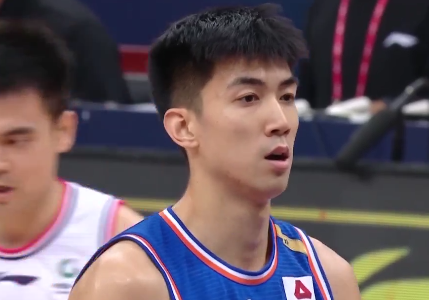 关于锋线球员状态火热,助球队逆转战绩的信息 关于锋线球员状态火热,助球队逆转战绩的信息