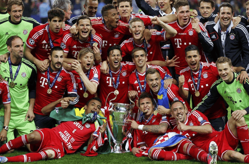 拜仁慕尼黑险胜多特蒙德，球迷欢呼雀跃的简单介绍