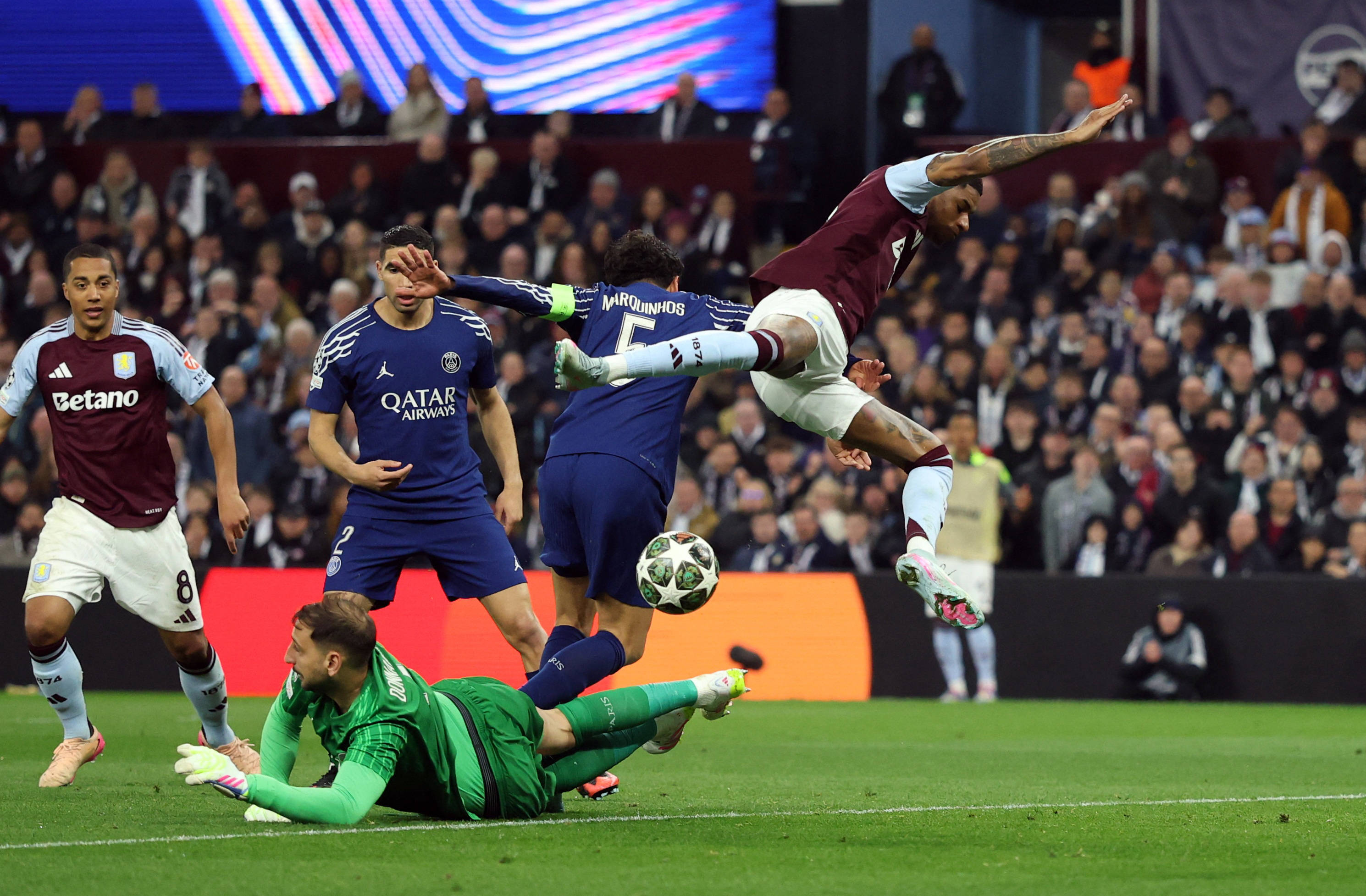 巴黎圣日耳曼逆转胜利，晋级强的简单介绍