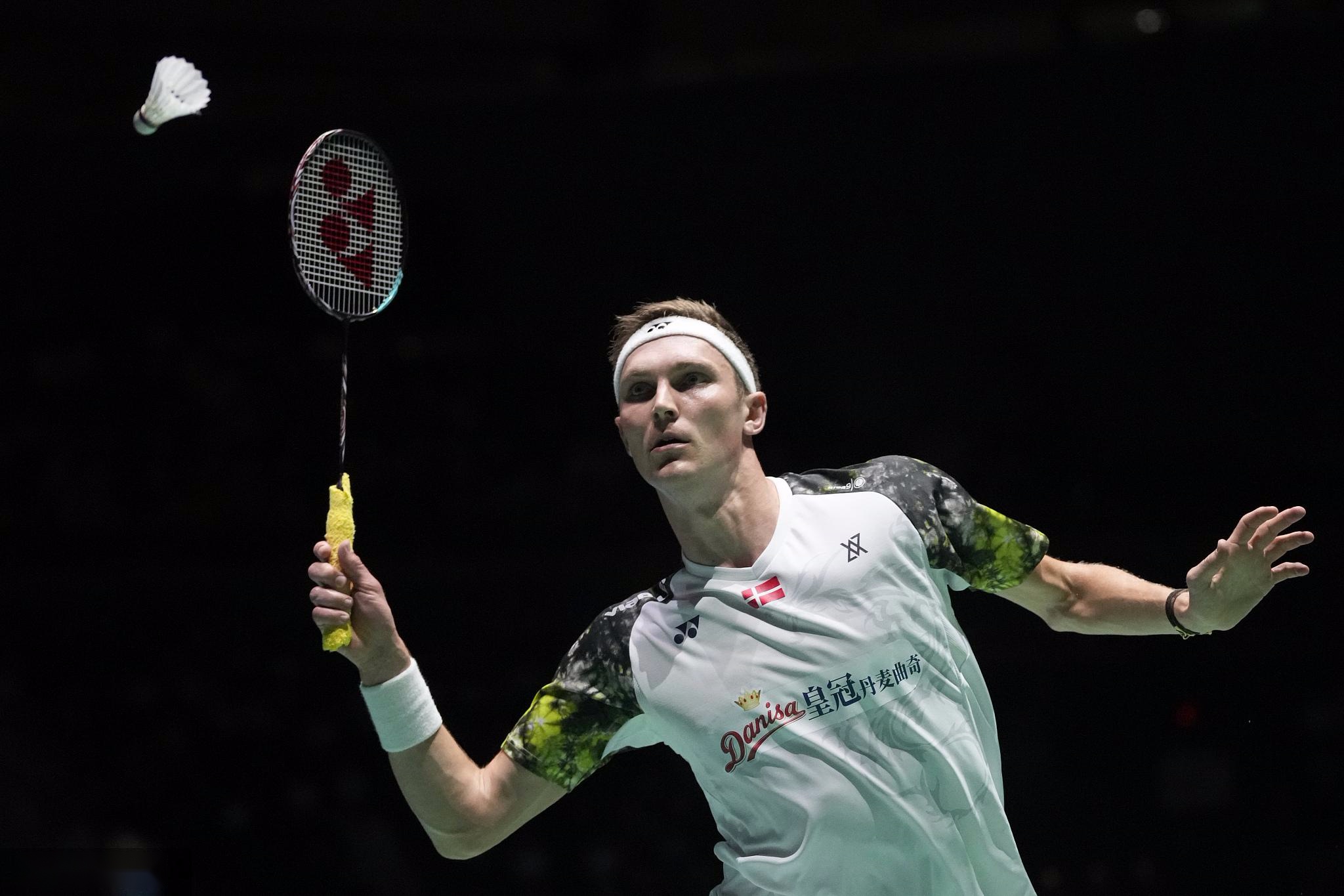 包含德国队鏖战泰国队，安赛龙带队取胜的词条