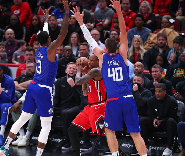 包含公牛替补球员崛起,帮助球队逆转胜利的词条 包含公牛替补球员崛起,帮助球队逆转胜利的词条