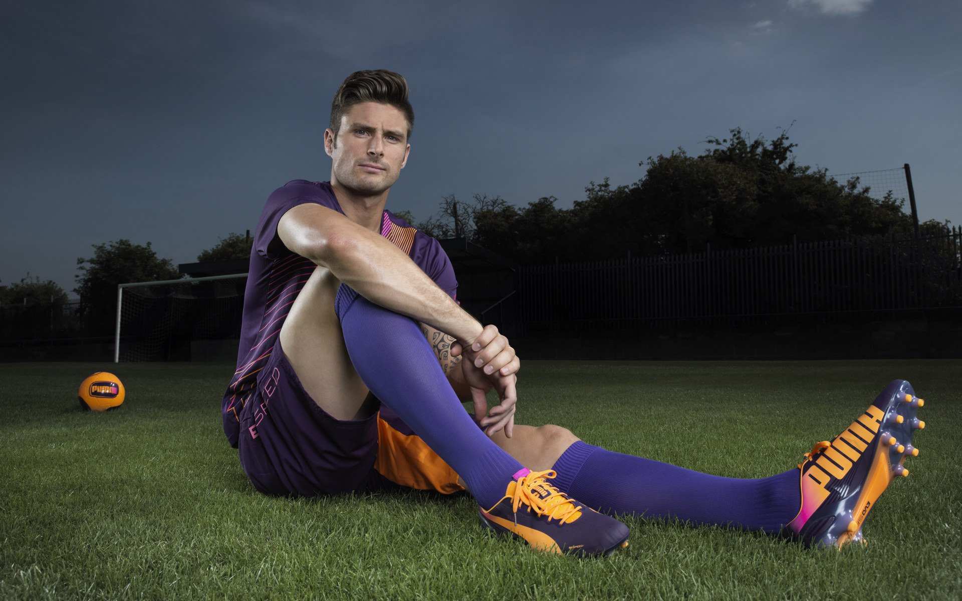 法网鏖战温网，梅德韦杰夫点燃赛场