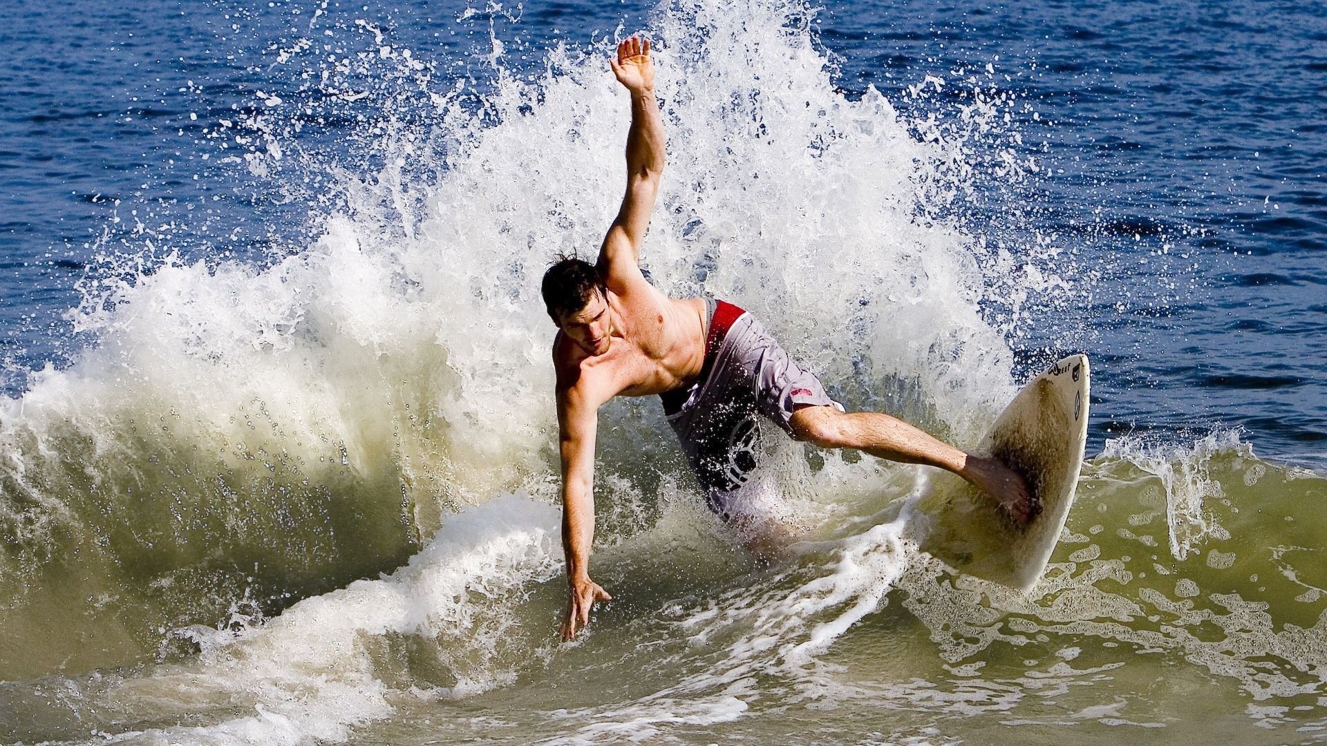 若日尼奥的指挥刀，当欧洲红魔险胜南美红魔，我们看到了什么？